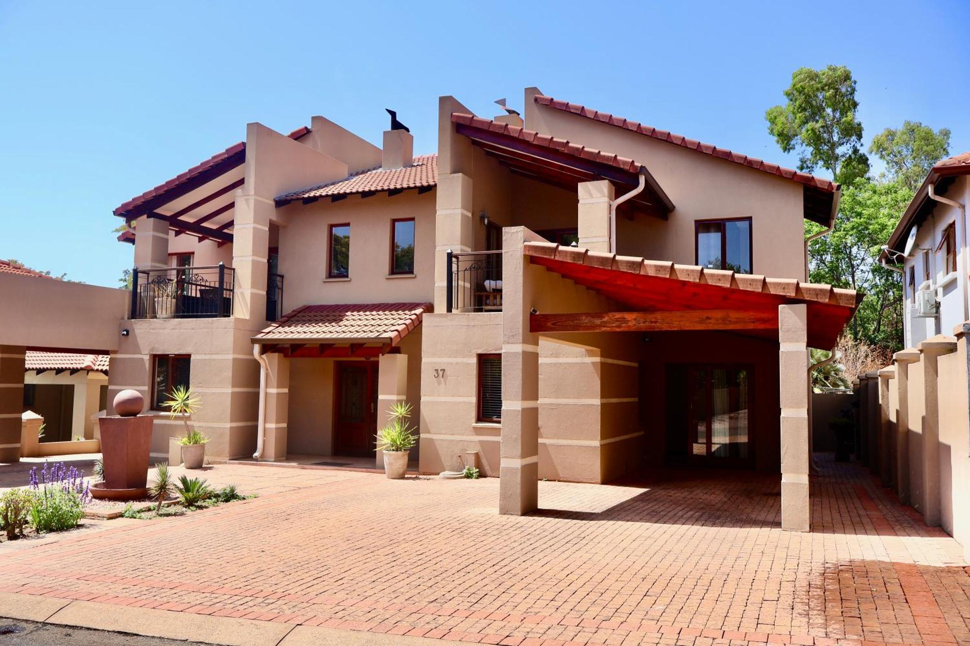 Hotel 37 On Eagles Hartbeespoort Zewnętrze zdjęcie